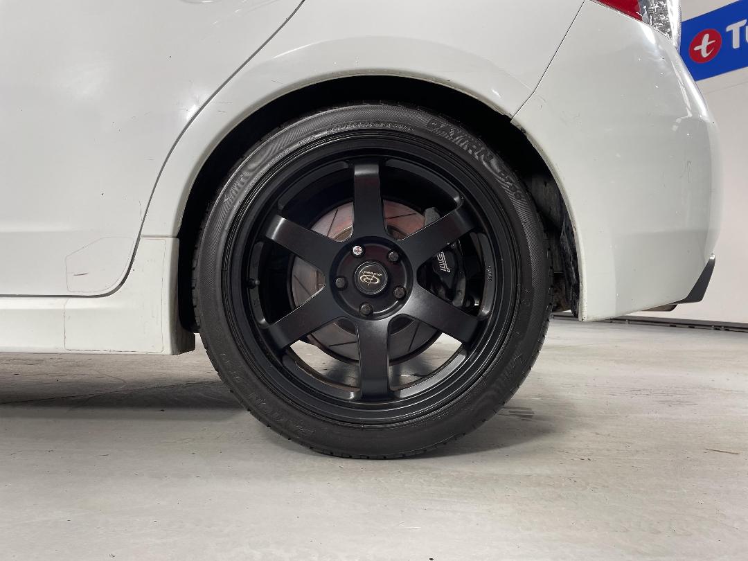 Photo '11' of Subaru Impreza Photo '11' of Subaru Impreza