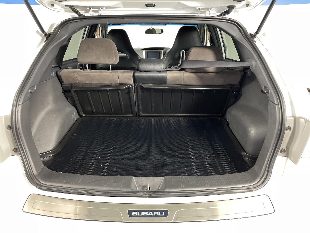 Photo '14' of Subaru Impreza Photo '14' of Subaru Impreza