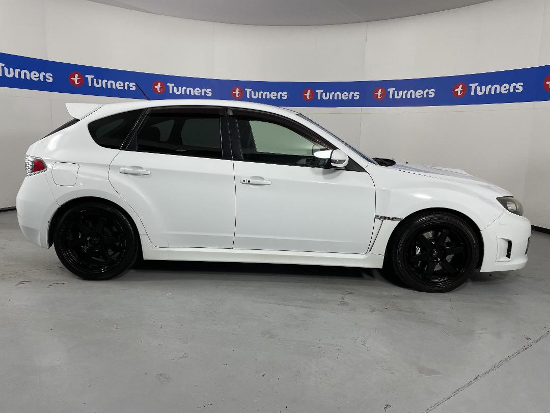 Photo '23' of Subaru Impreza Photo '23' of Subaru Impreza