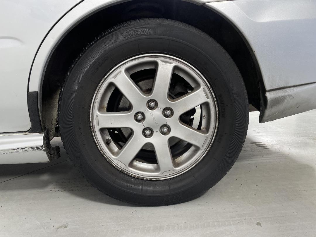 Photo '11' of Subaru Impreza