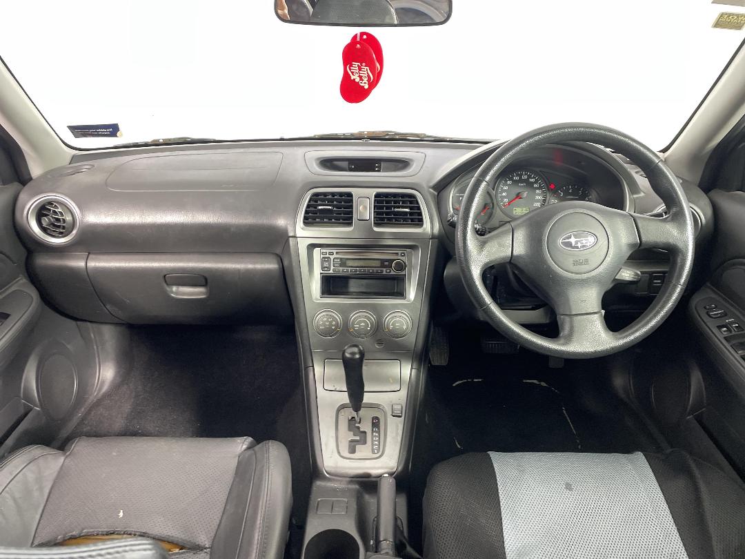 Photo '17' of Subaru Impreza