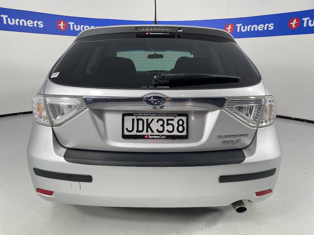 Photo '6' of Subaru Impreza