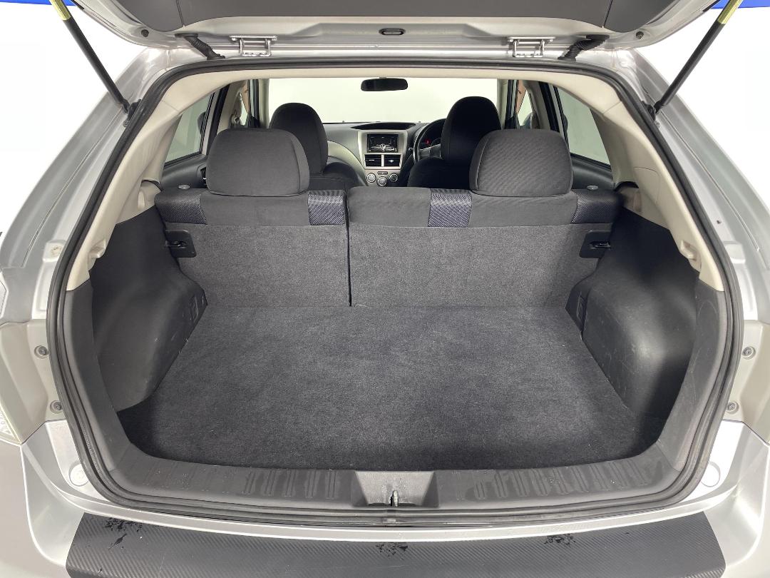 Photo '14' of Subaru Impreza