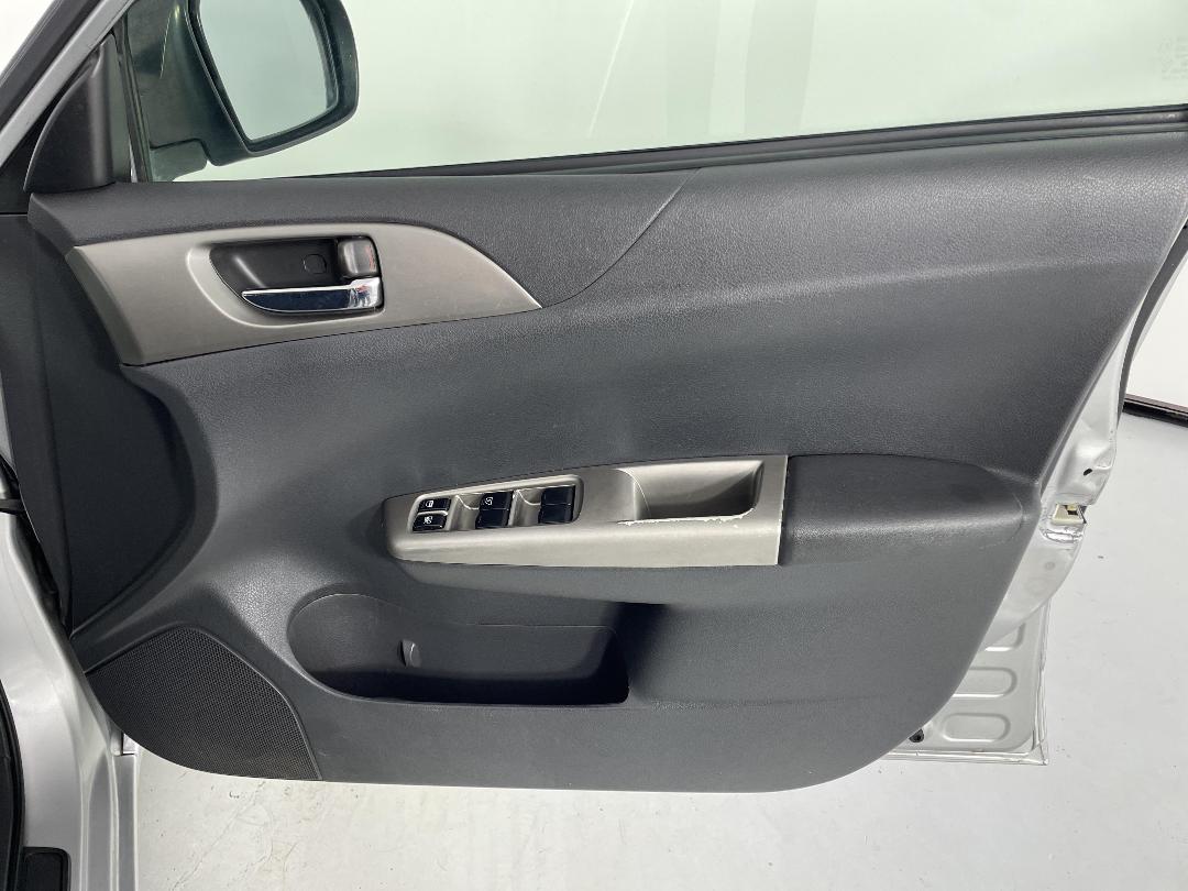 Photo '15' of Subaru Impreza