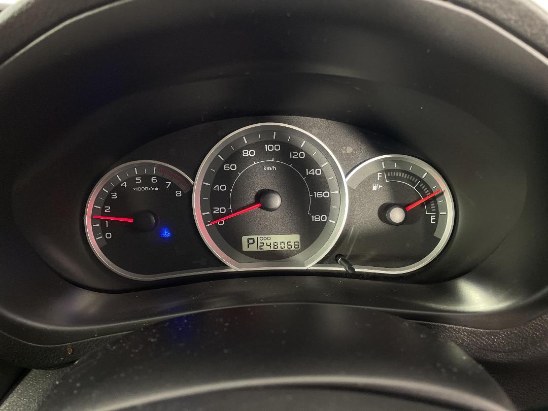 Photo '21' of Subaru Impreza