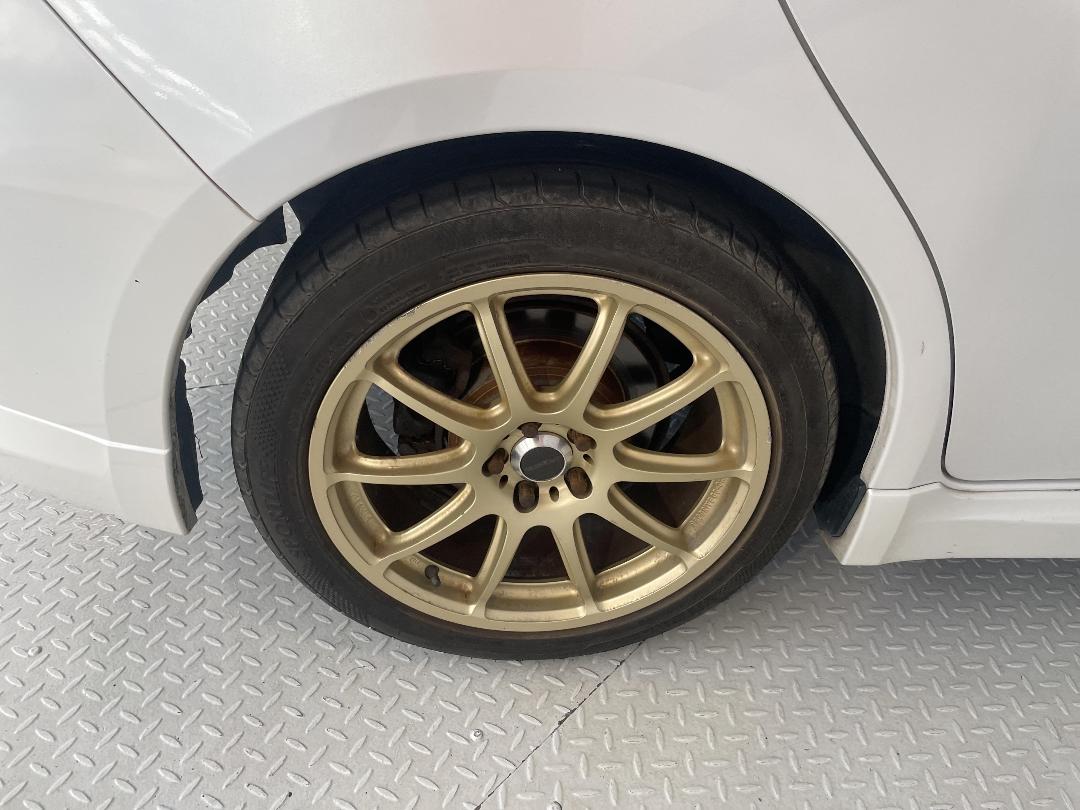 Photo '12' of Subaru Impreza