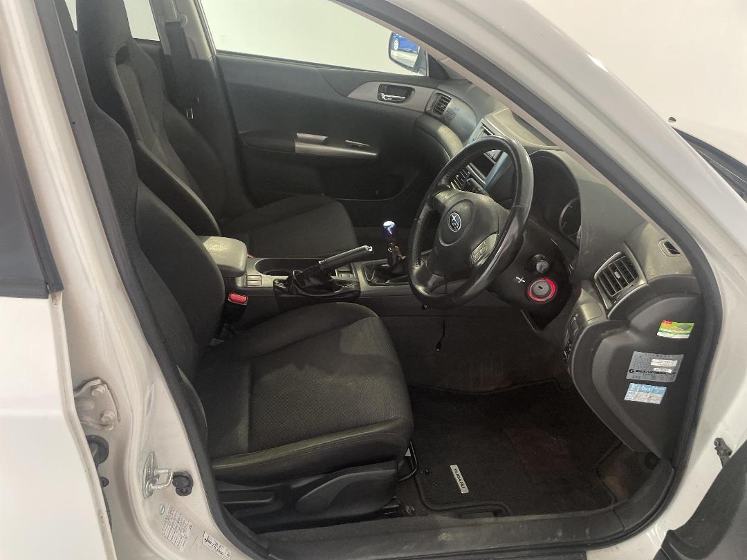 Photo '16' of Subaru Impreza