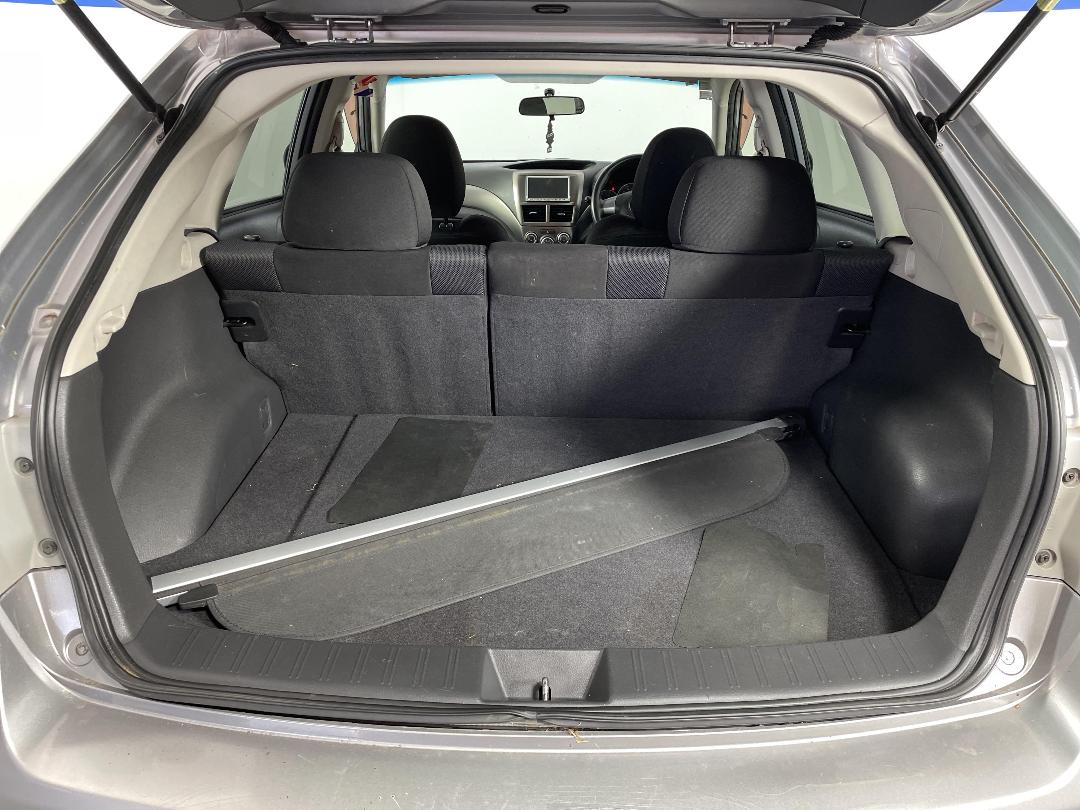 Photo '14' of Subaru Impreza