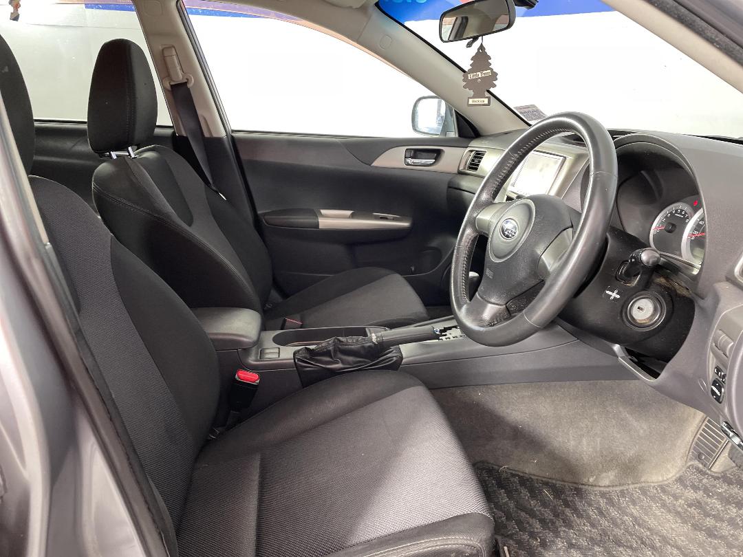 Photo '16' of Subaru Impreza