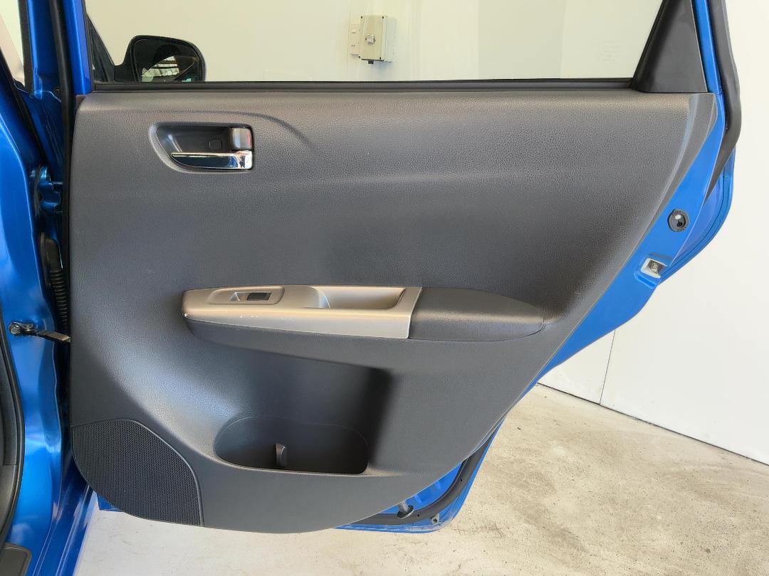 Photo '19' of Subaru Impreza