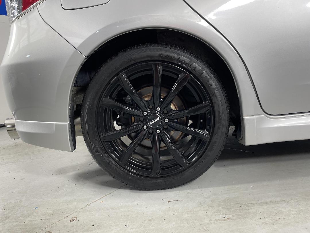 Photo '12' of Subaru Impreza Photo '12' of Subaru Impreza