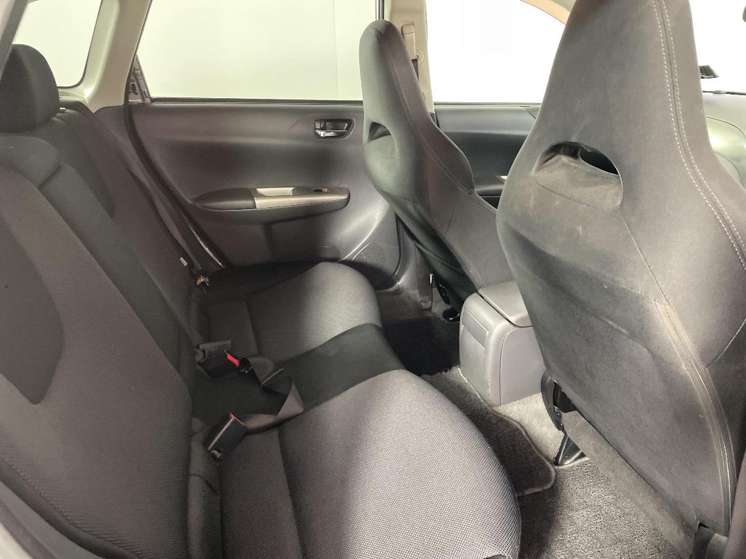 Photo '20' of Subaru Impreza Photo '20' of Subaru Impreza