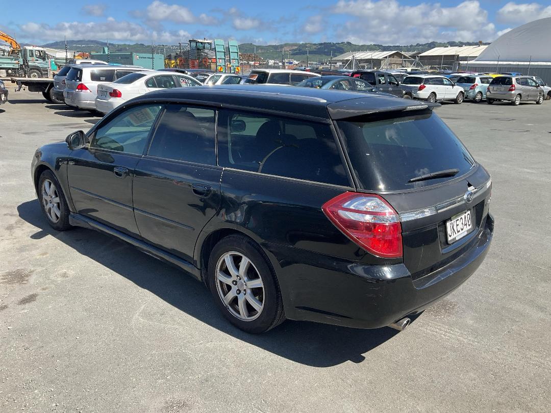 Photo '4' of Subaru Legacy Photo '4' of Subaru Legacy