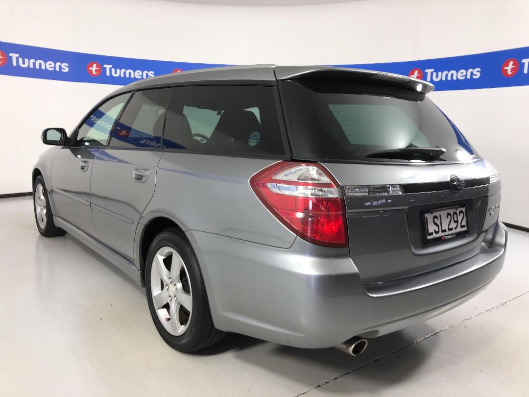 Photo '5' of Subaru Legacy