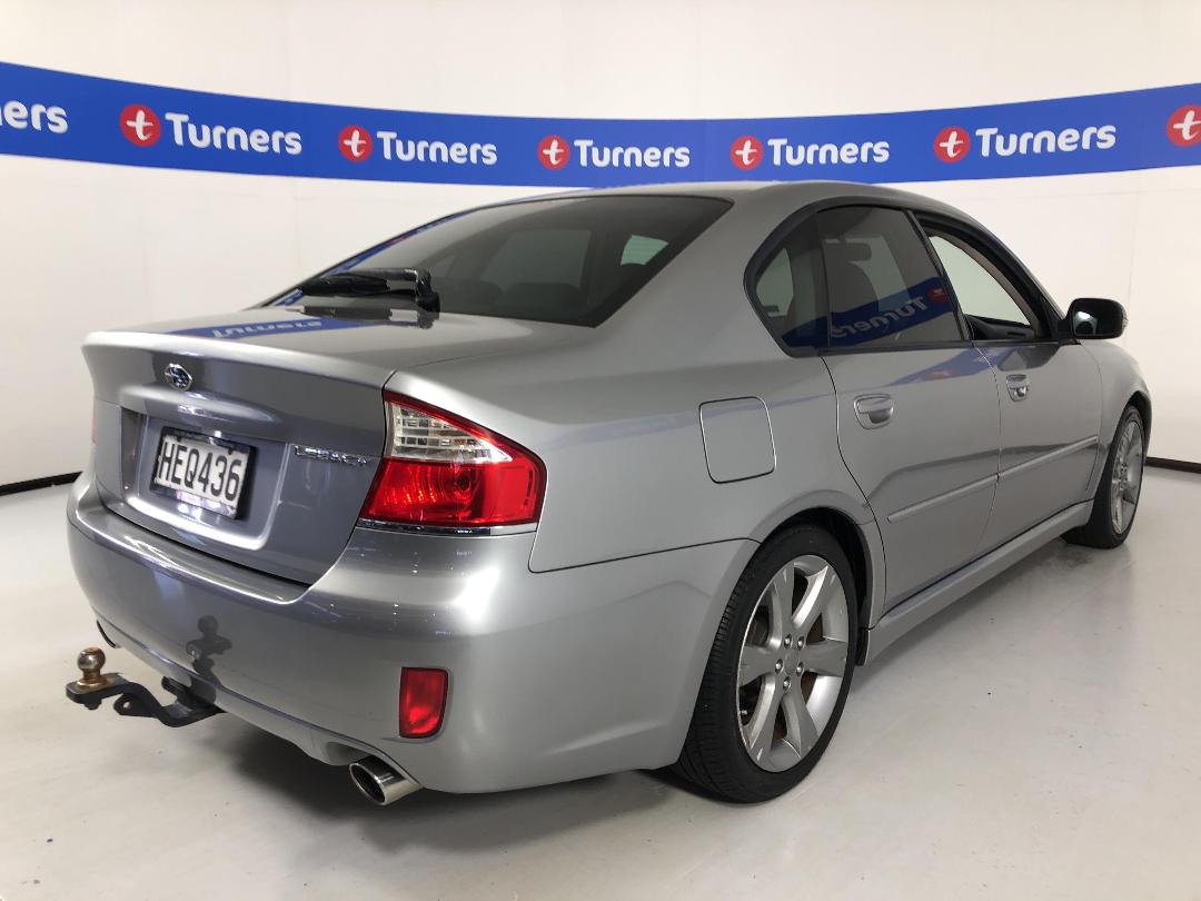 Photo '7' of Subaru Legacy Photo '7' of Subaru Legacy