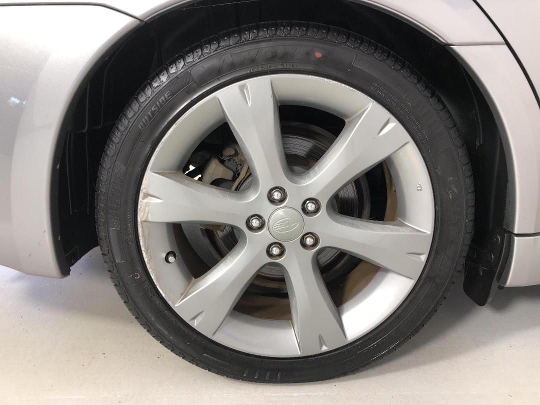 Photo '12' of Subaru Legacy Photo '12' of Subaru Legacy