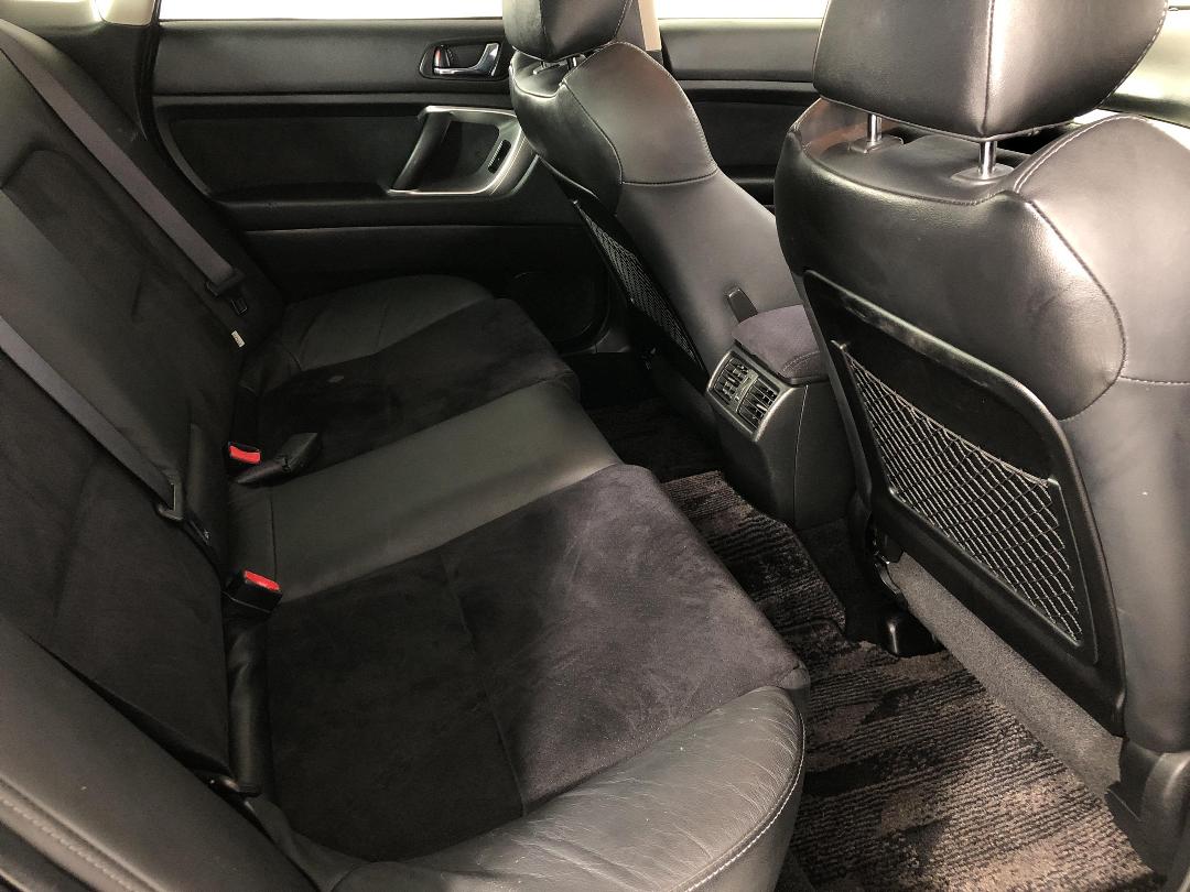 Photo '20' of Subaru Legacy Photo '20' of Subaru Legacy