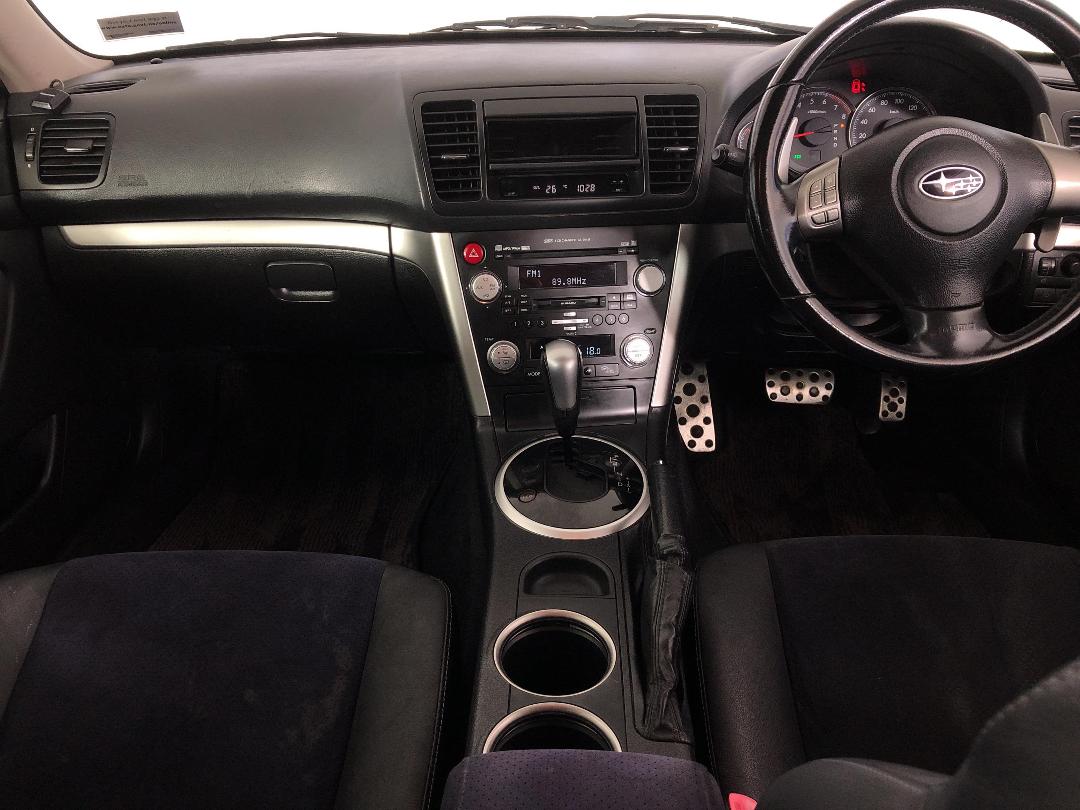 Photo '17' of Subaru Legacy Photo '17' of Subaru Legacy