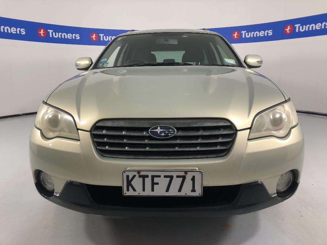 Photo '2' of Subaru Legacy Photo '2' of Subaru Legacy