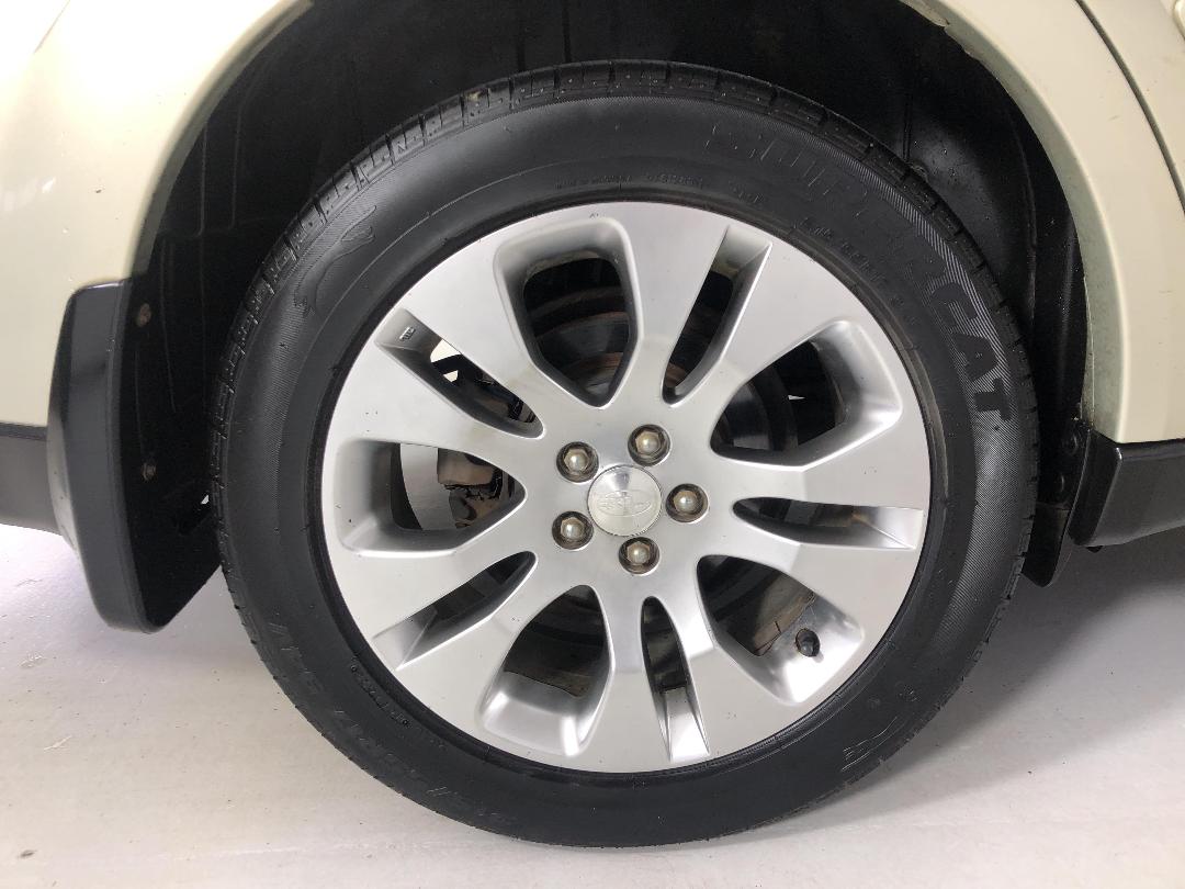 Photo '12' of Subaru Legacy Photo '12' of Subaru Legacy