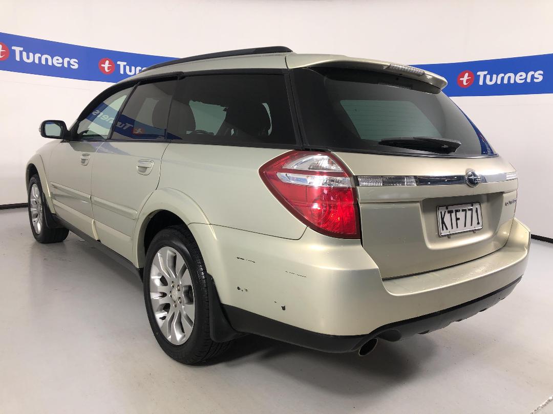 Photo '5' of Subaru Legacy Photo '5' of Subaru Legacy