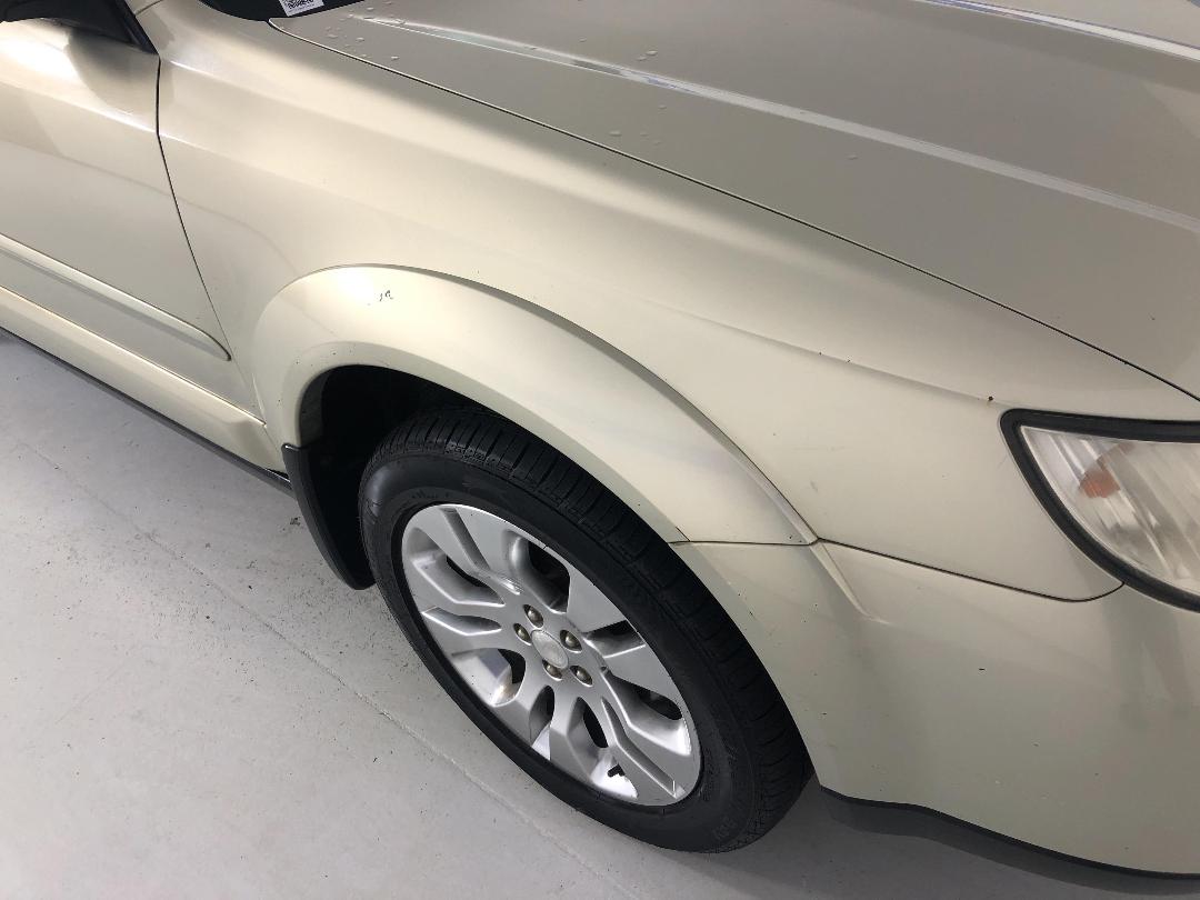 Photo '24' of Subaru Legacy Photo '24' of Subaru Legacy