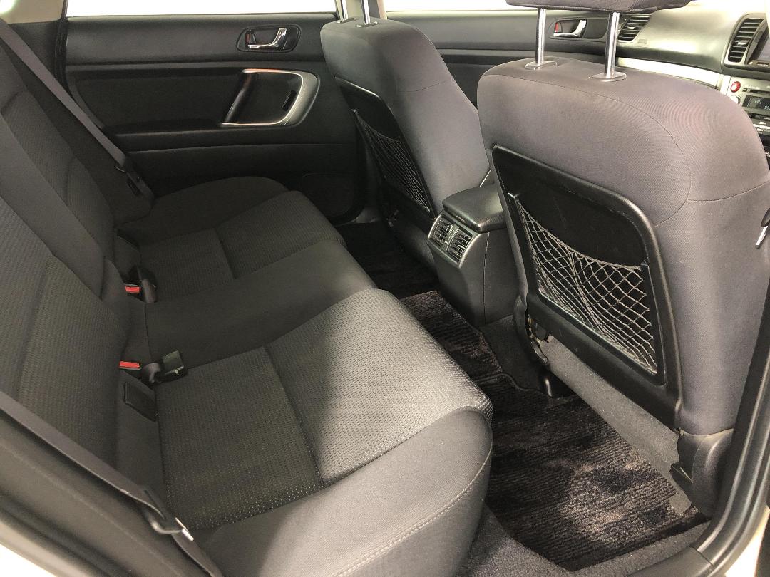 Photo '20' of Subaru Legacy Photo '20' of Subaru Legacy