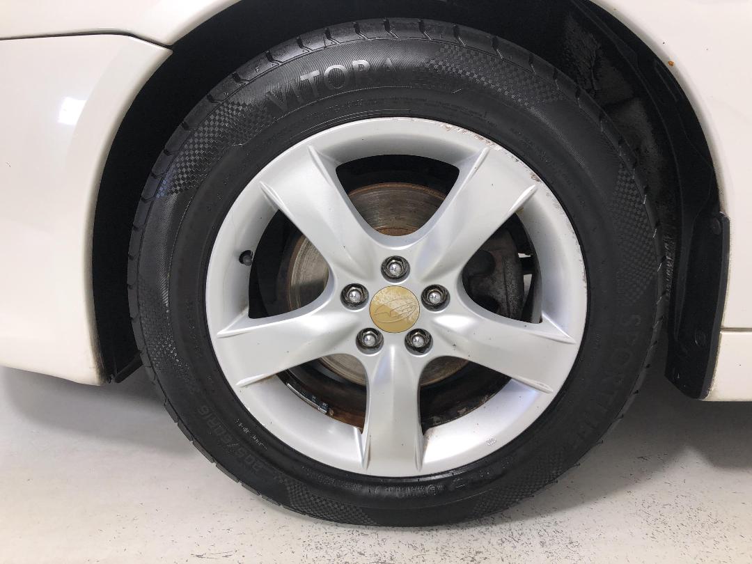 Photo '10' of Subaru Legacy