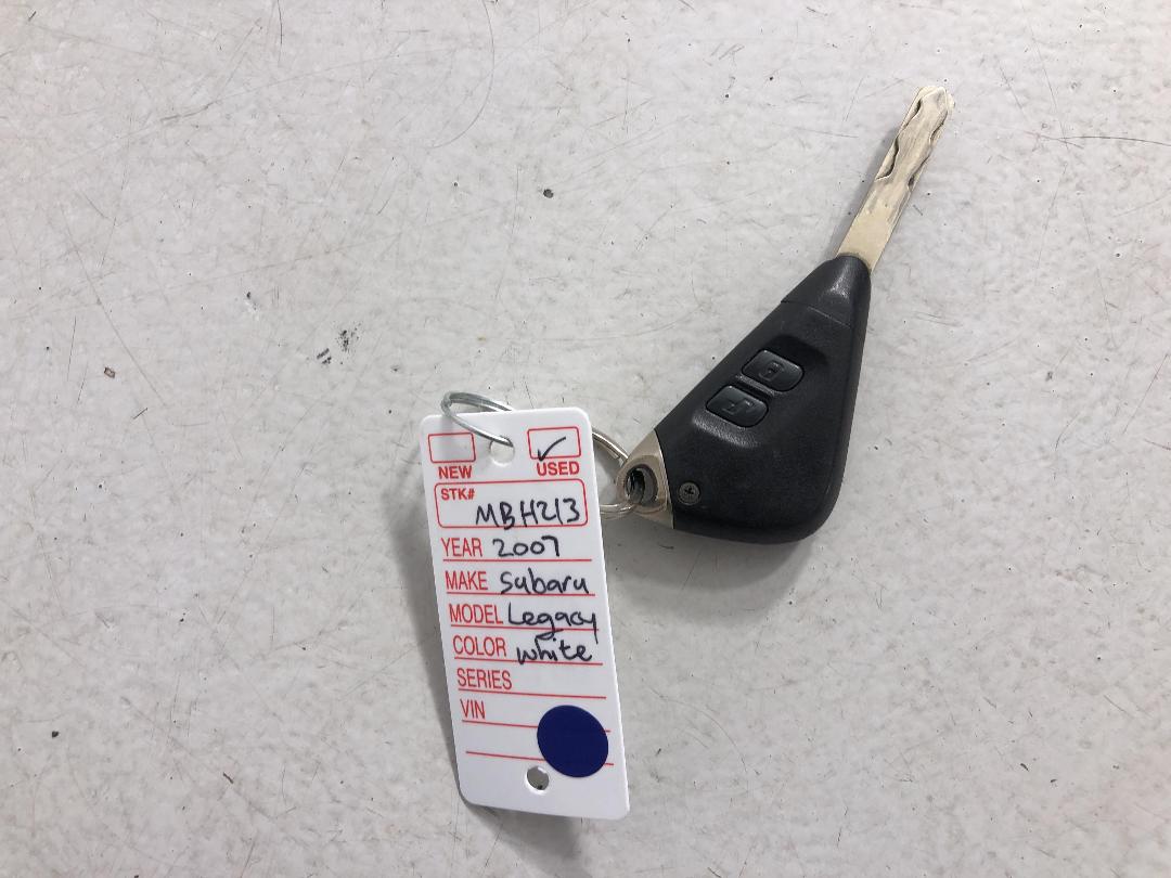 Photo '22' of Subaru Legacy