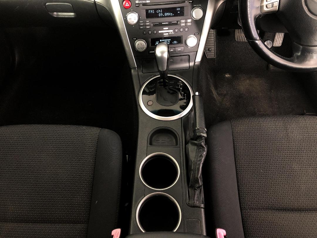 Photo '18' of Subaru Legacy