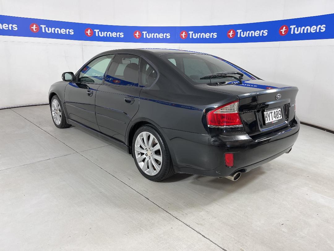 Photo '5' of Subaru Legacy