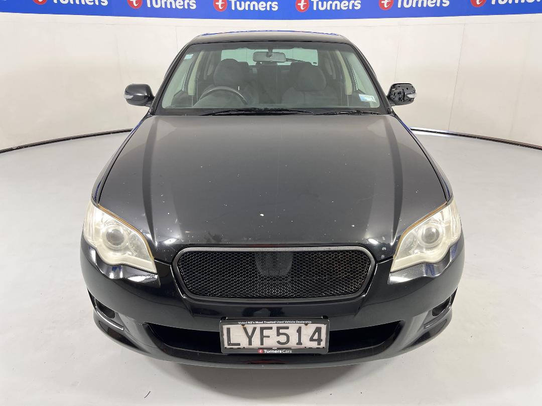 Photo '2' of Subaru Legacy