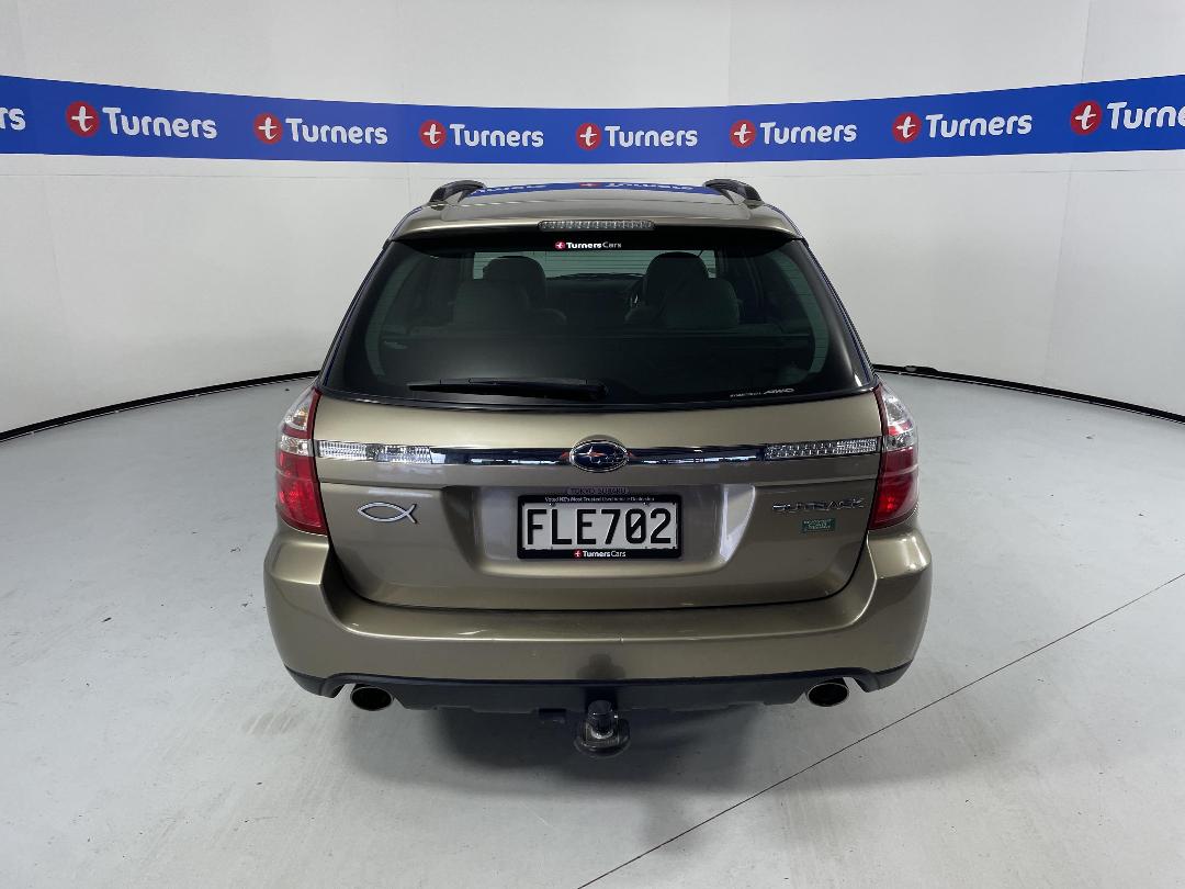 Photo '6' of Subaru Legacy