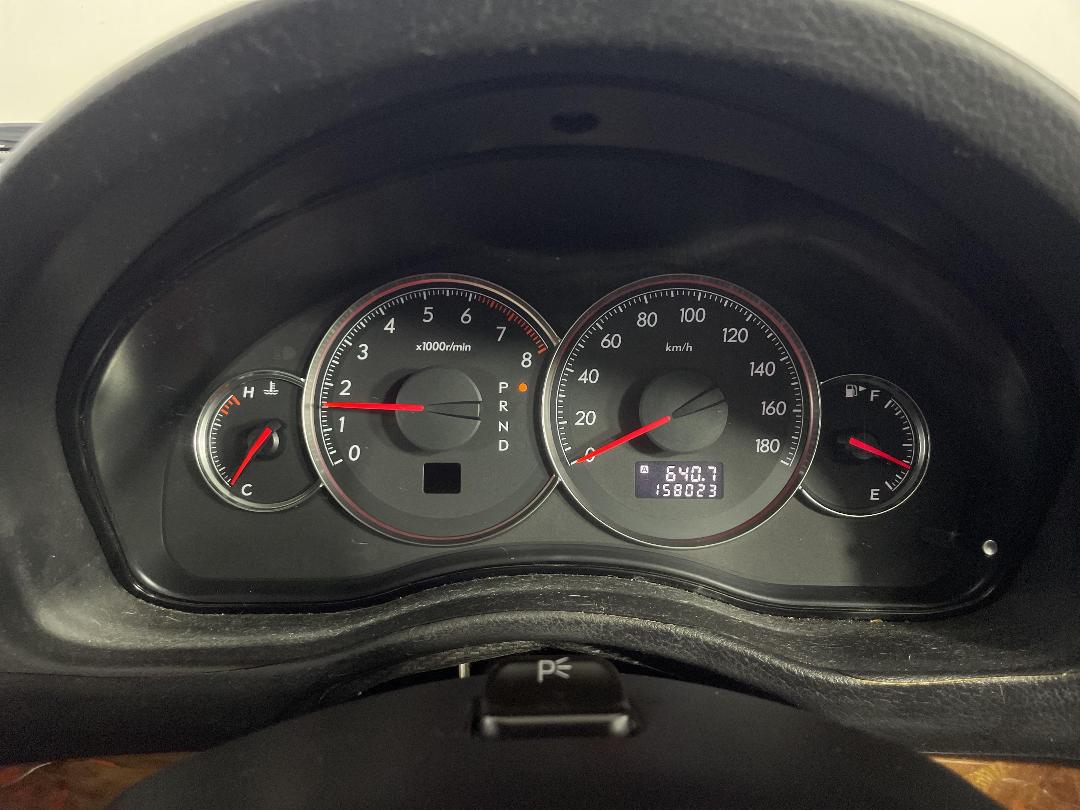 Photo '21' of Subaru Legacy