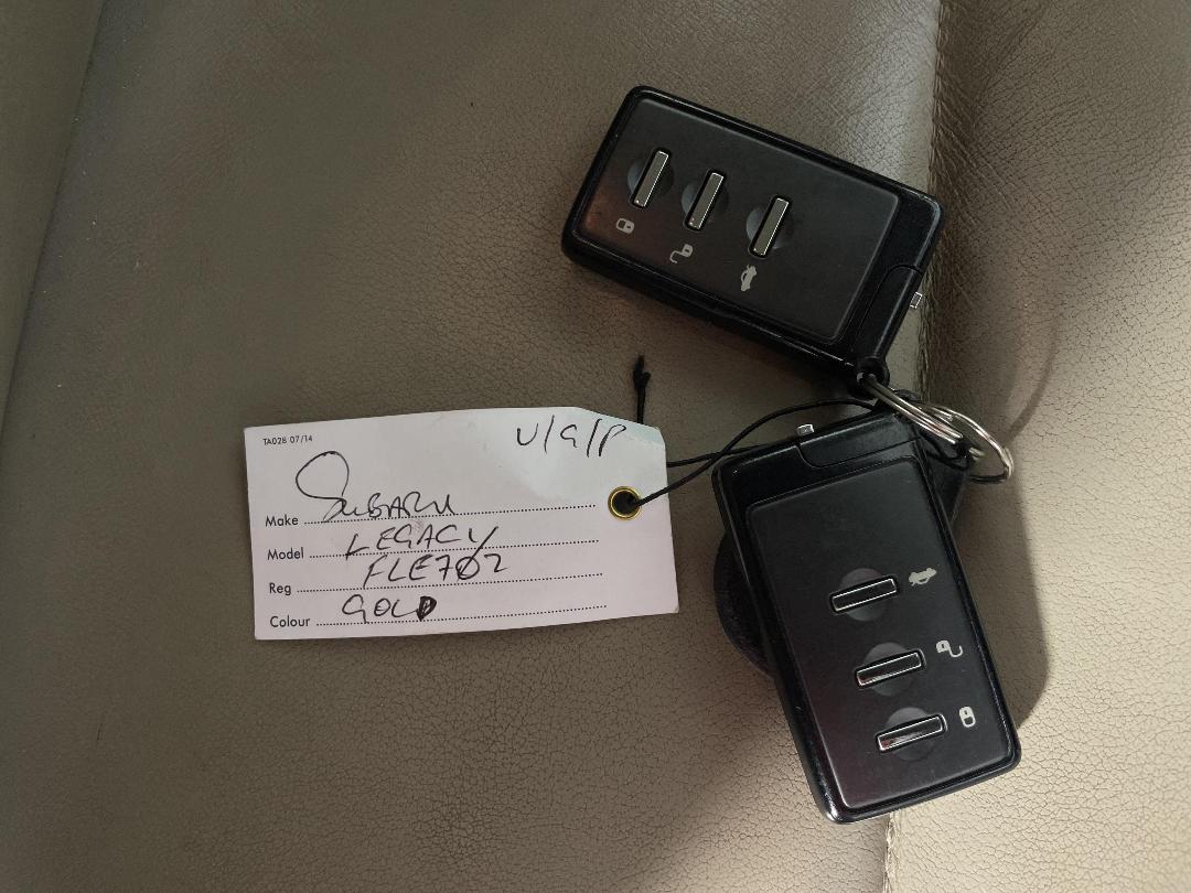 Photo '22' of Subaru Legacy