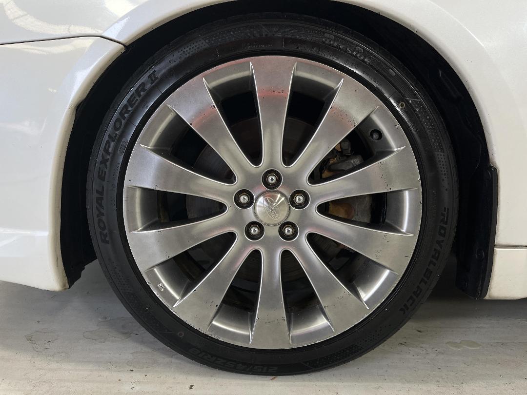 Photo '10' of Subaru Legacy