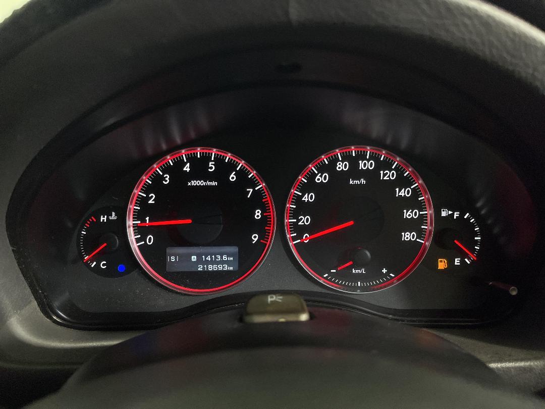 Photo '21' of Subaru Legacy