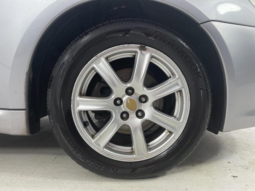 Photo '9' of Subaru Legacy