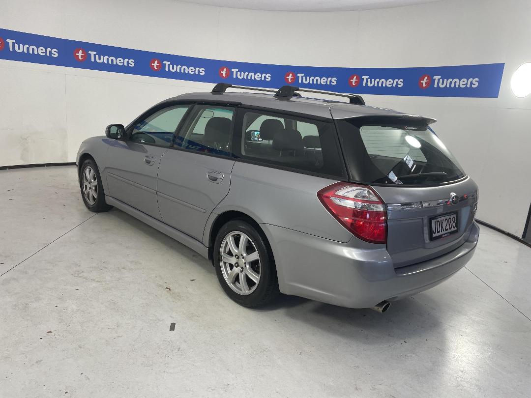 Photo '5' of Subaru Legacy