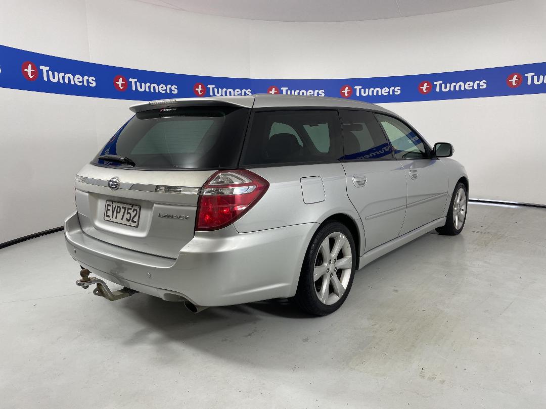 Photo '7' of Subaru Legacy