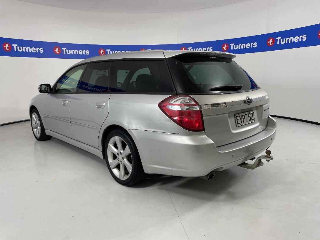 Photo '5' of Subaru Legacy