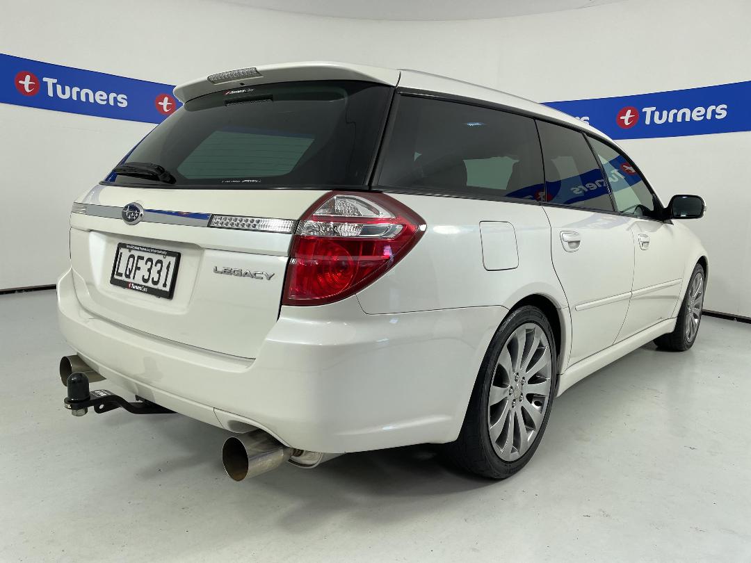 Photo '7' of Subaru Legacy Photo '7' of Subaru Legacy