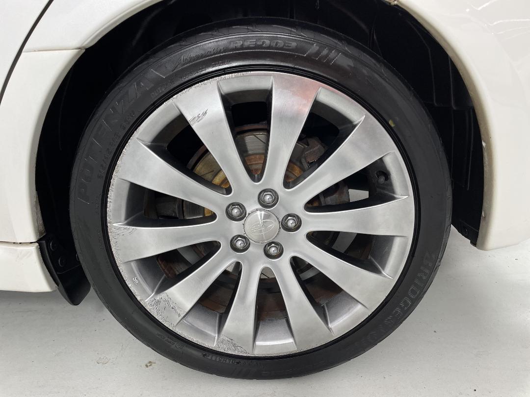 Photo '11' of Subaru Legacy Photo '11' of Subaru Legacy