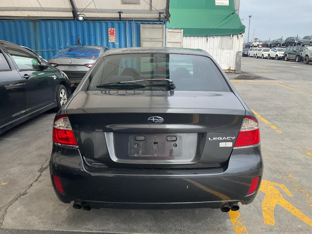 Photo '5' of Subaru Legacy