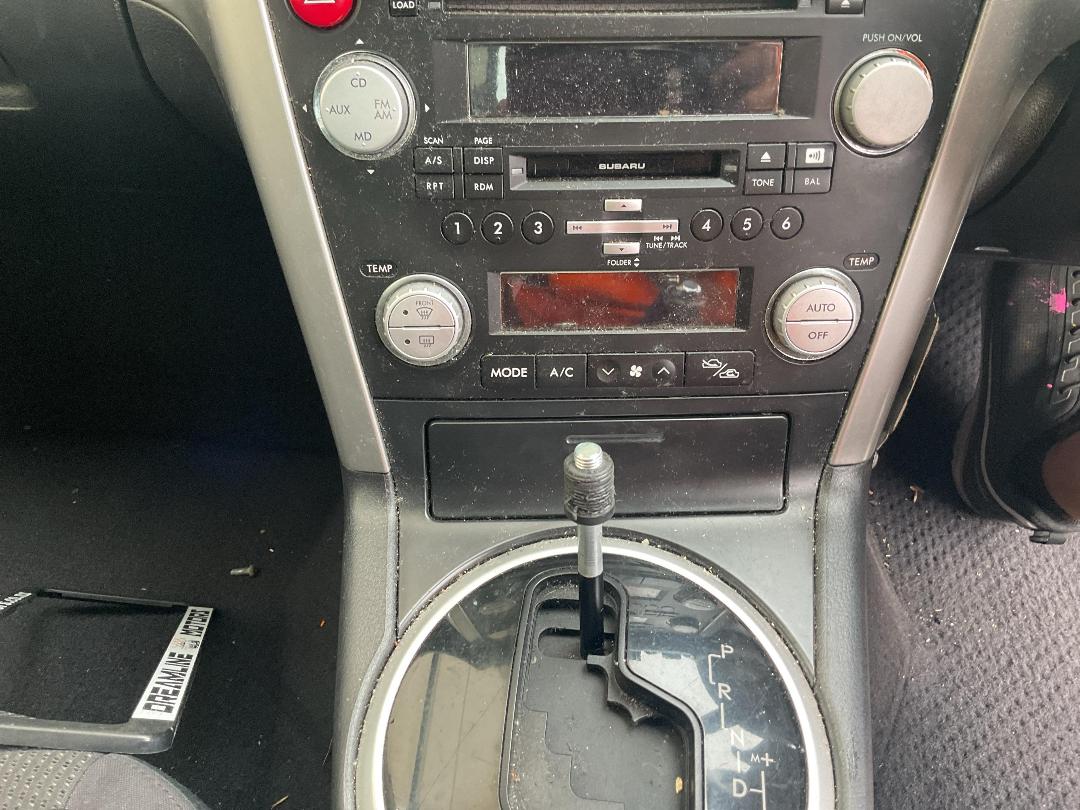 Photo '11' of Subaru Legacy