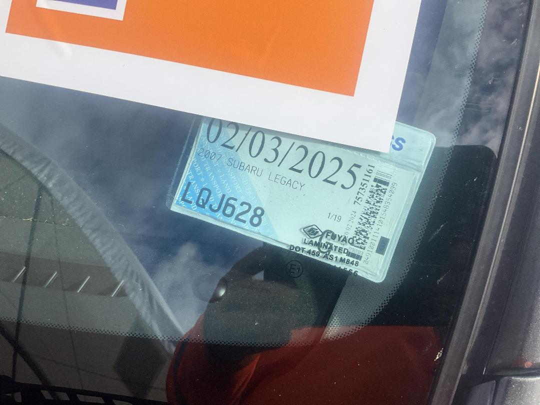 Photo '13' of Subaru Legacy