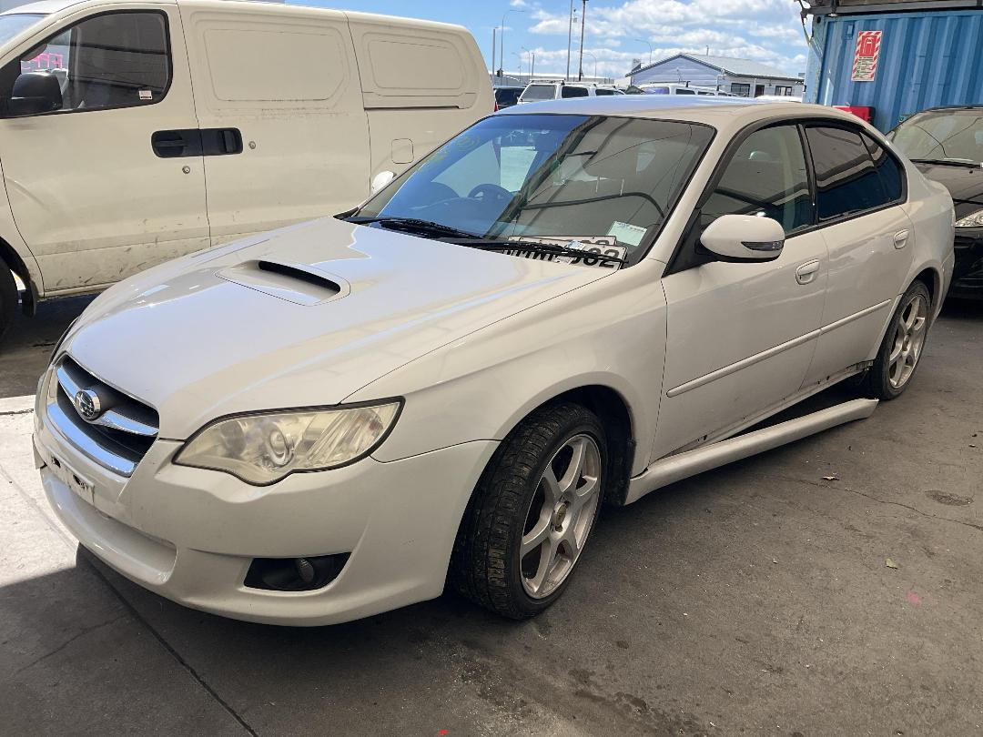 Photo '7' of Subaru Legacy