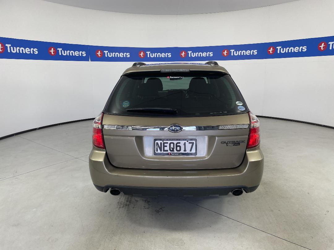 Photo '6' of Subaru Outback