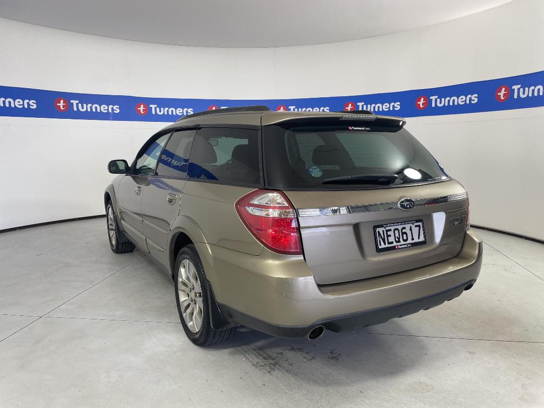 Photo '5' of Subaru Outback