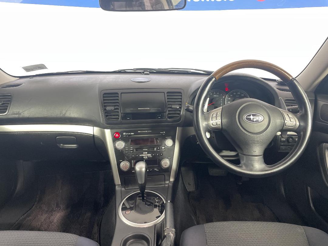 Photo '17' of Subaru Outback